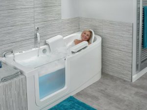 Access-Easy-Riser-Slipper-Corner-Walk-In-Bath-1700mm-x-750mm-With-Powered-Seat3